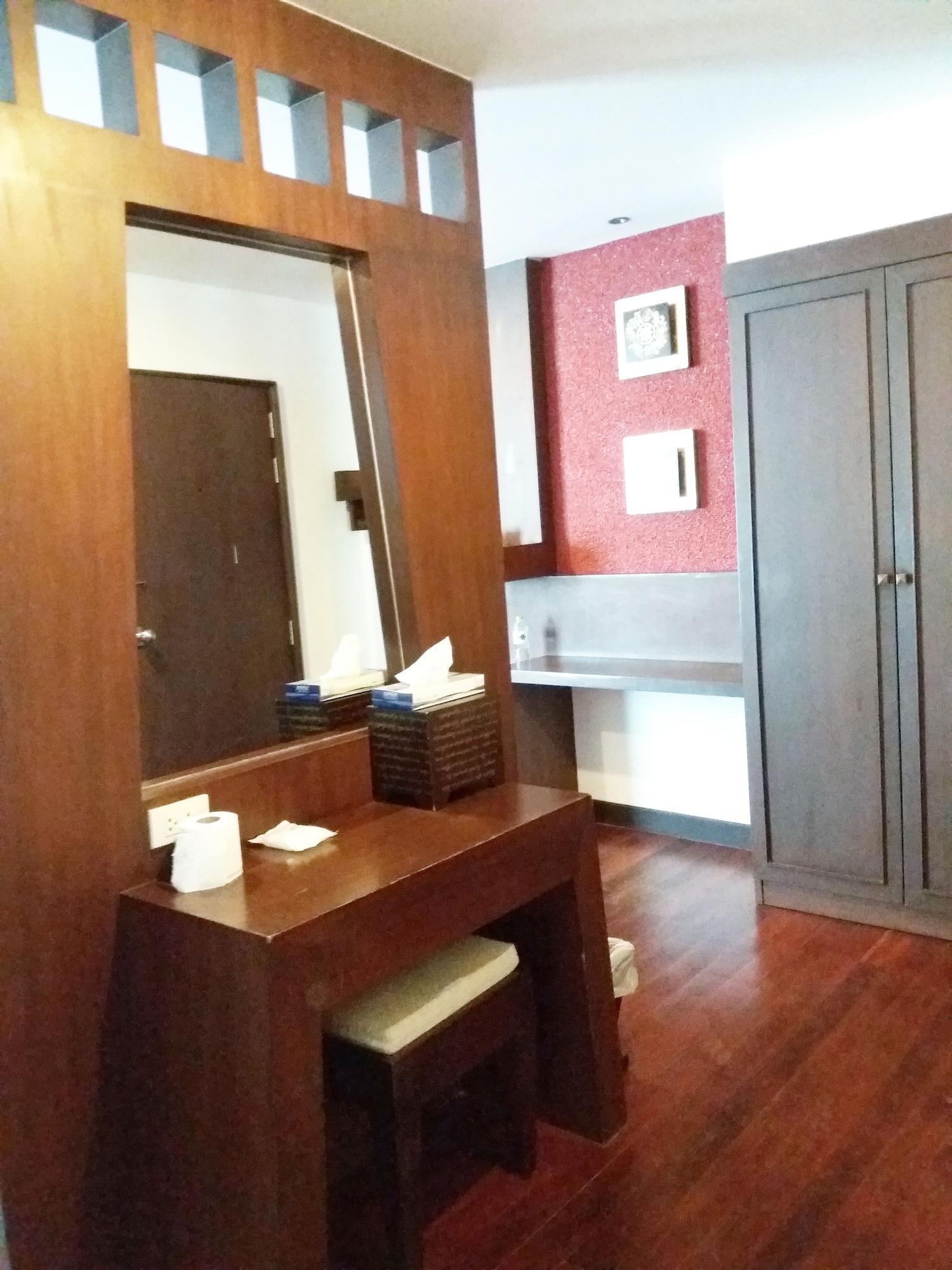 Nicha Suite Hua Hin Hotel Exteriör bild
