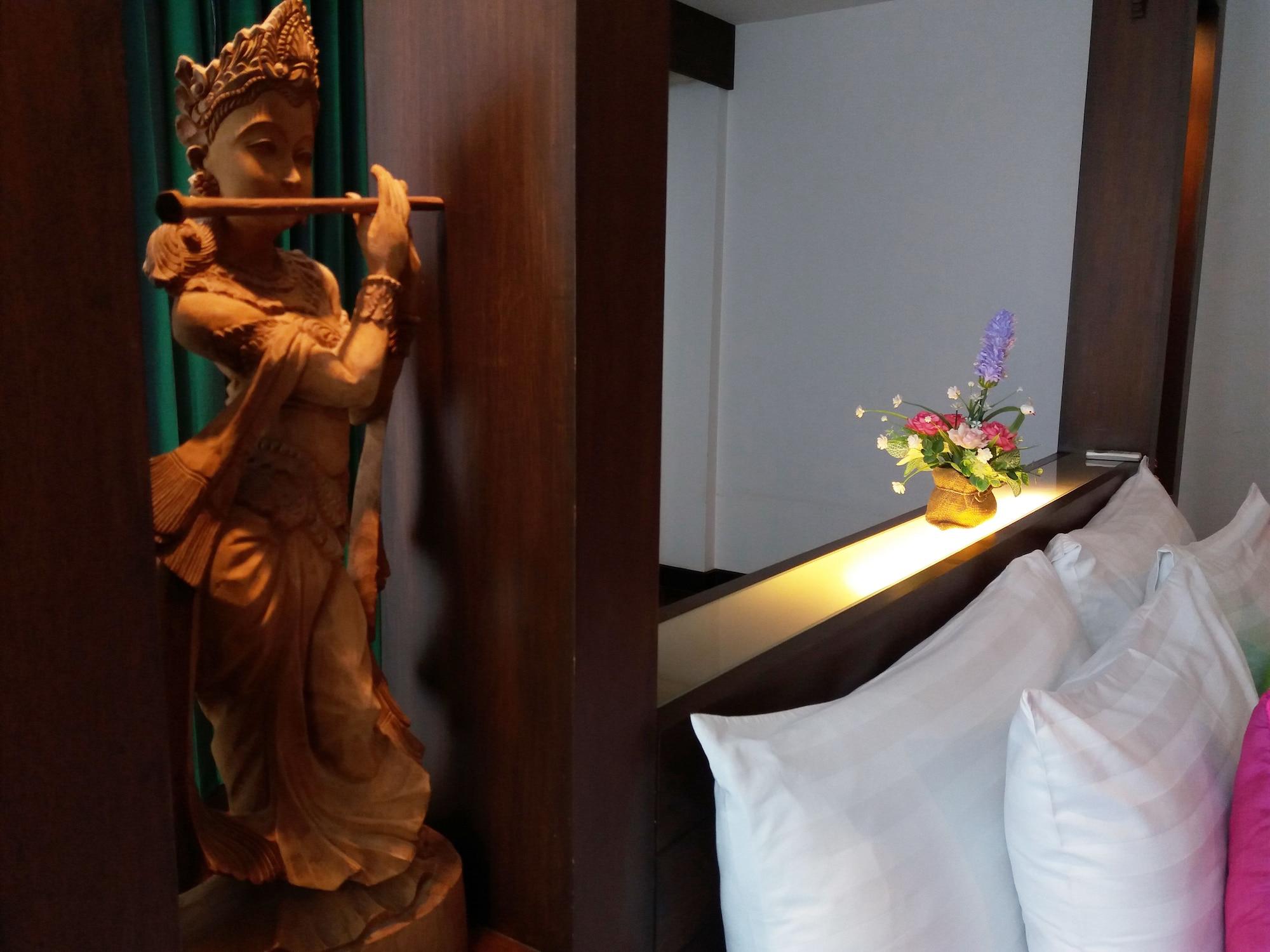 Nicha Suite Hua Hin Hotel Exteriör bild