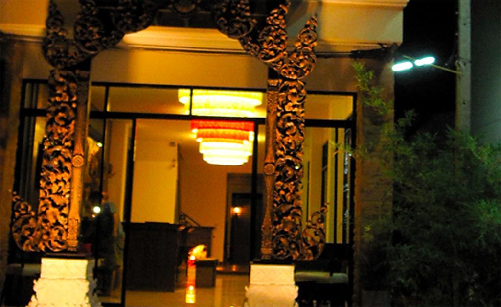 Nicha Suite Hua Hin Hotel Exteriör bild